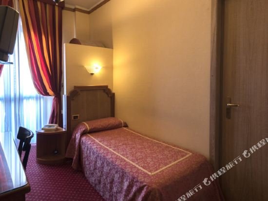 Фото Hotel Promenade