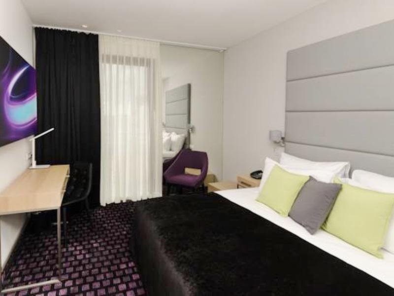 Фото Eyal Hotel by Smart Hotels