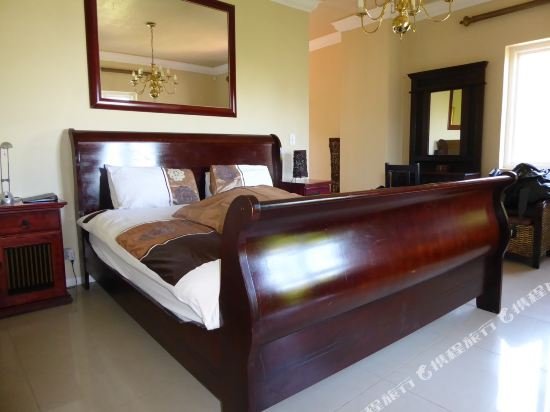 Фото Villa Hout Bay Heights