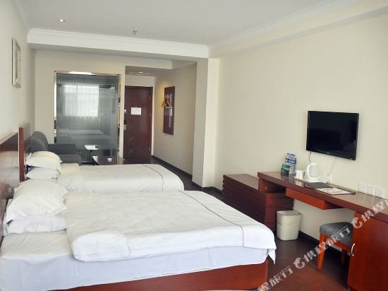 Фото GreenTree Inn Taiyuan Liuxiang Tongluo Bay Hotel