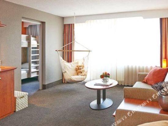 Фото Carlton Beach