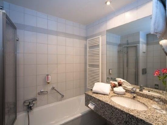 Фото Harzer Kultur- & Kongresshotel Wernigerode