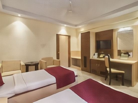 Фото Pallavi International Hotel