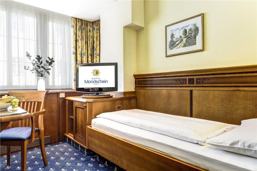 Фото Hotel Mondschein