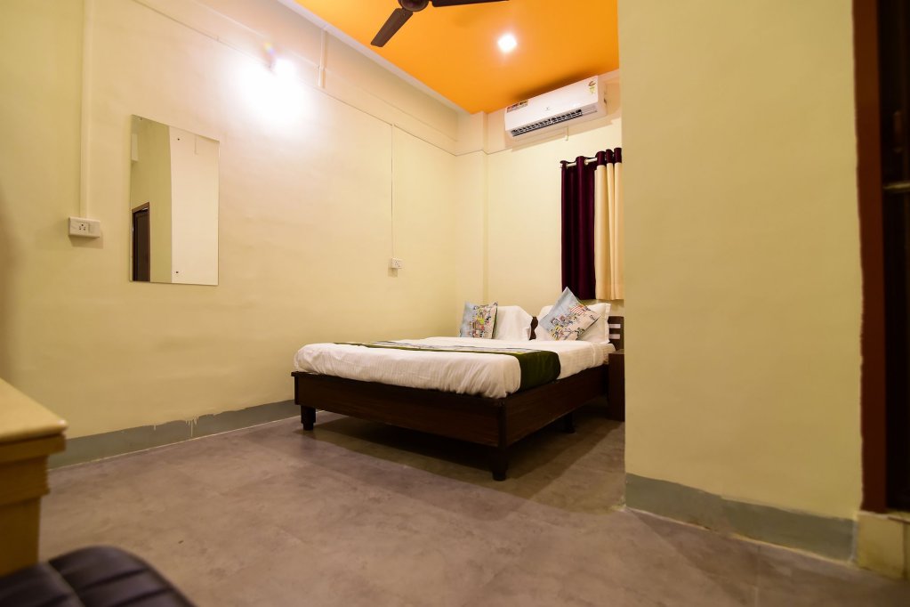 Фото Oyo 9910 Sambram Inn