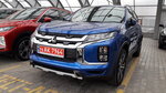 Avtosalon Mitsubishi (Naberezhno-Luhova Street, 4), exposición de coches