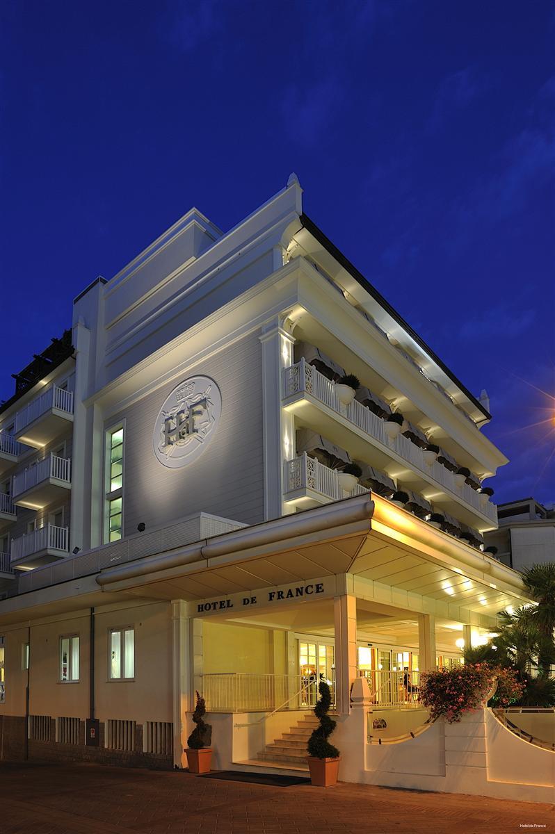 Фото Hotel De France