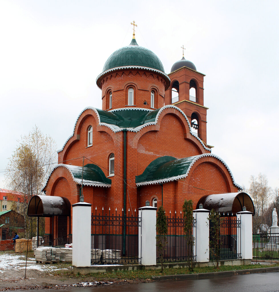 Храмы королева