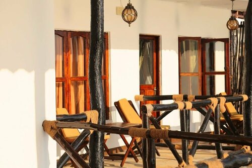 Гостиница Amaan Beach Bungalows в Танзании
