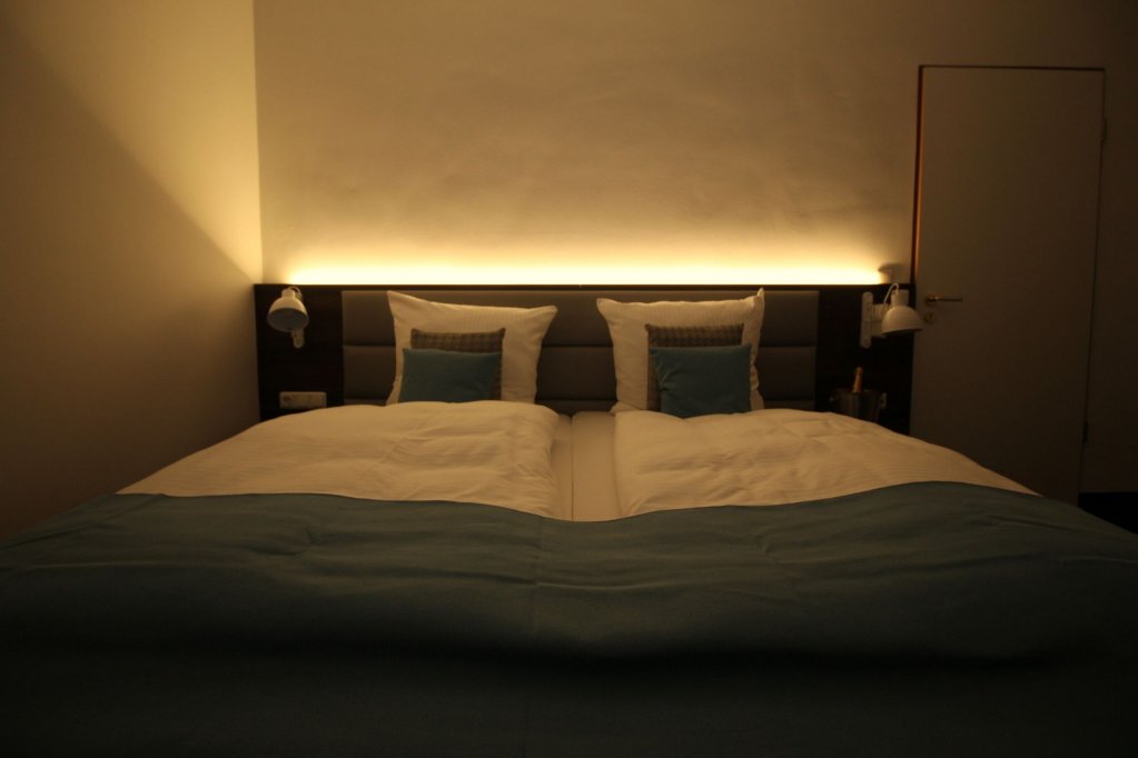 Фото Lizz Hotel Munich