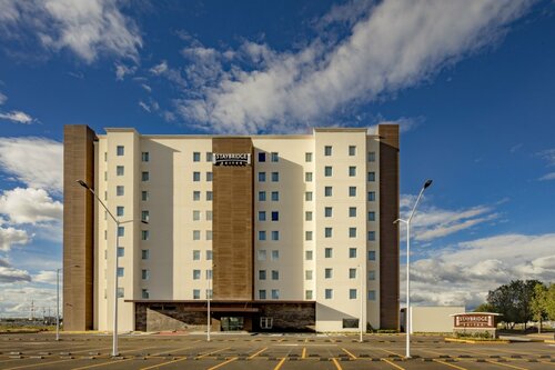 Гостиница Staybridge Suites Irapuato