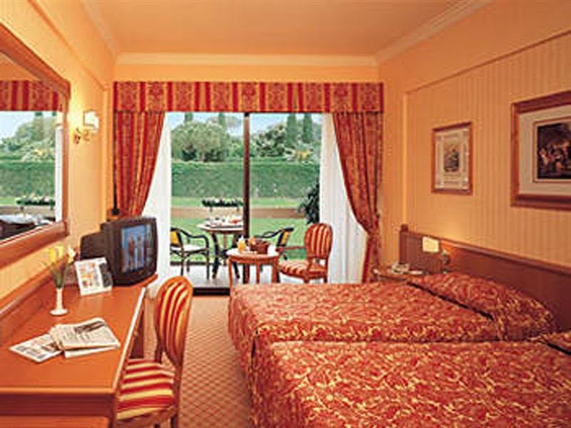 Фото Отель Villa Pamphili Roma