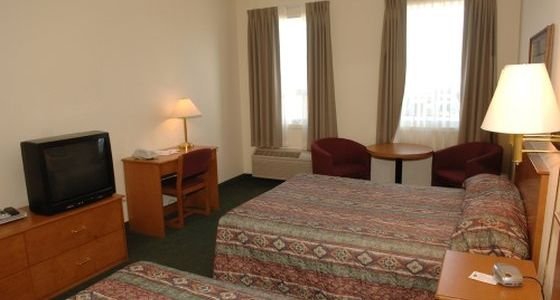 Фото Lakeview Inn And Suites Okotoks