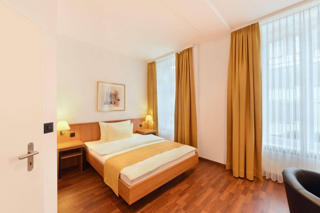 Фото Hotel Engel