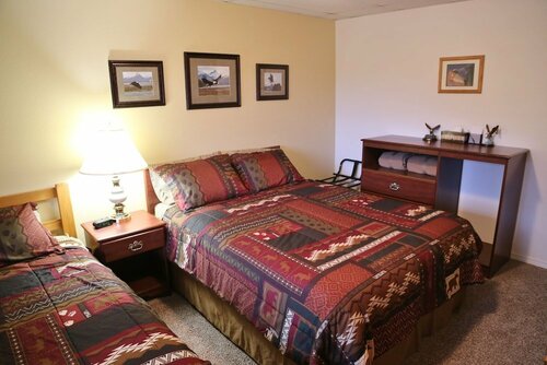 Гостиница House on the Rock B & B в Штате Аляска