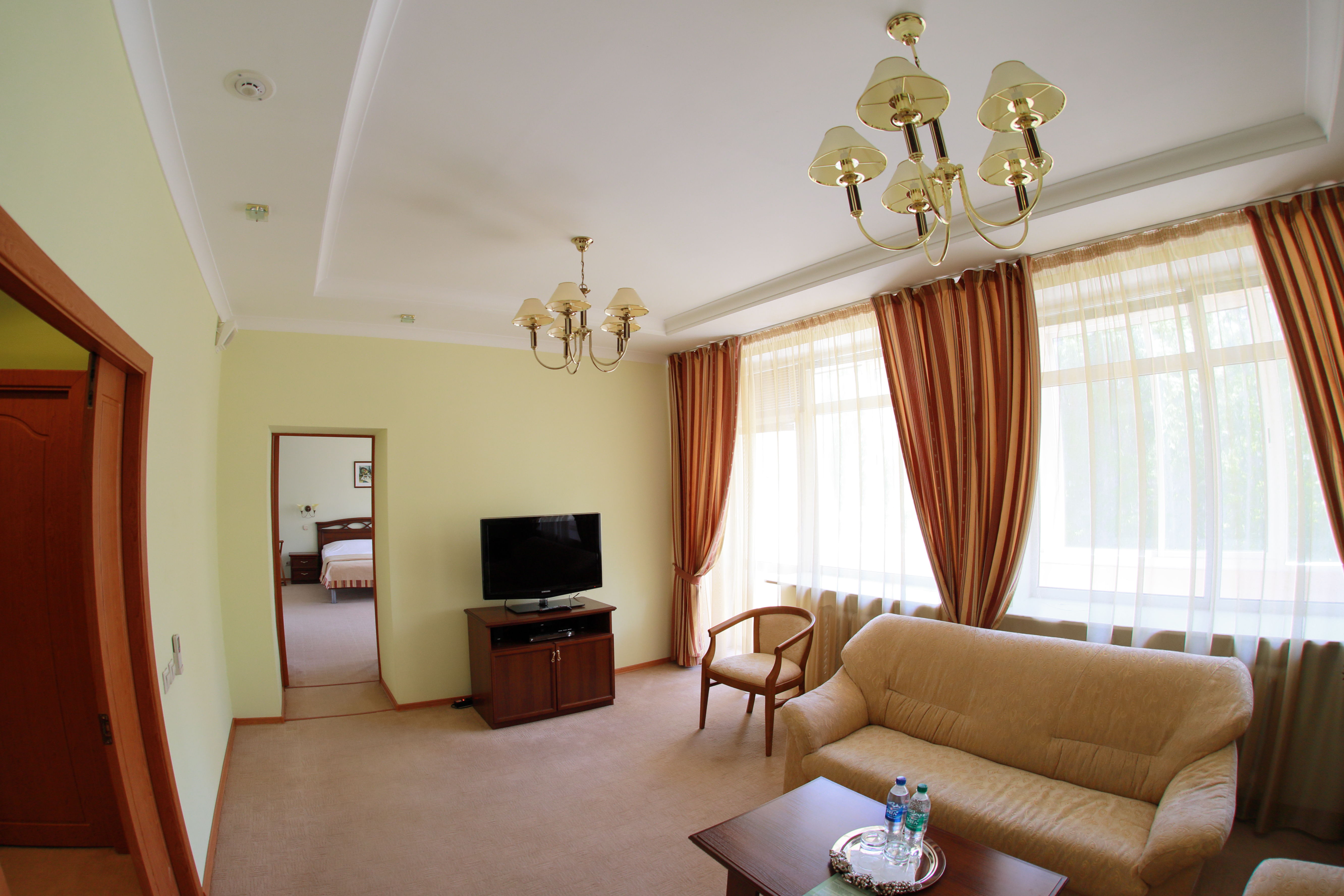 Фото отеля 4