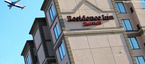 Гостиница Residence Inn by Marriott Toronto Airport