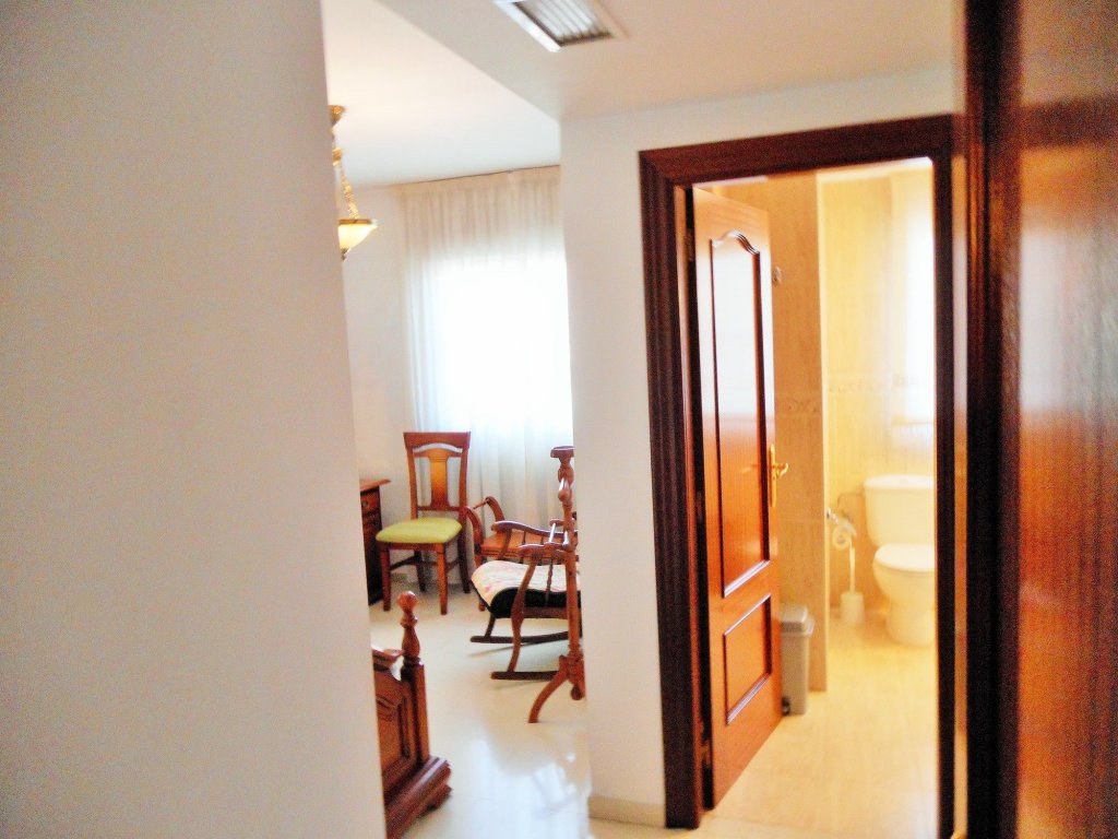 Фото Martin House & Baño Privado