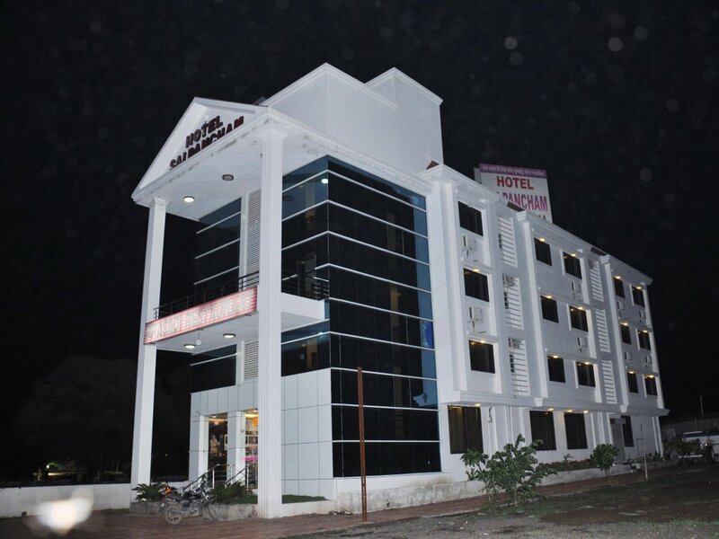 Гостиница Spot On 10418 Hotel Sai Pancham в Ширди