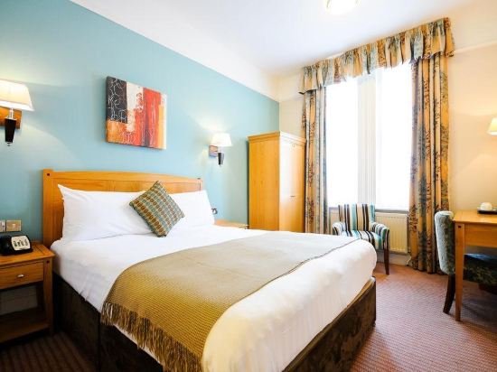 Фото The Durley Dean Hotel