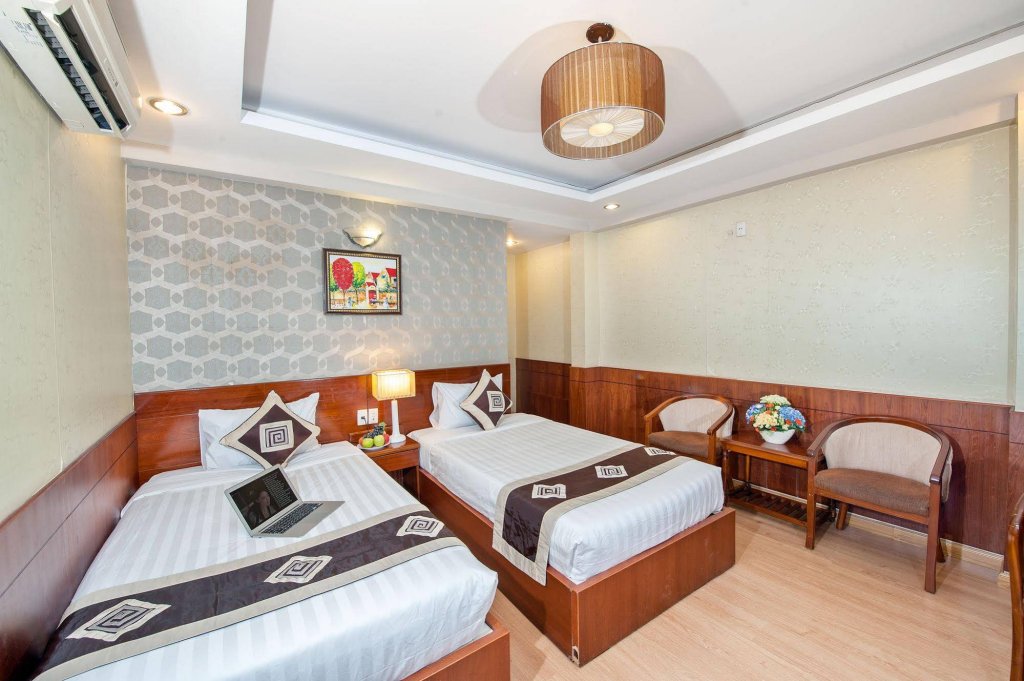 Фото Eden Garden II Hotel