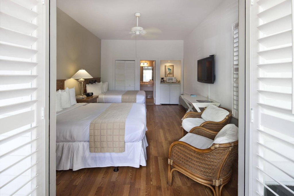 Фото Paradise Inn Key West - Adults Only