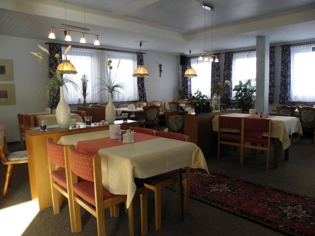 Фото Bruckmayers Hotel Schwan