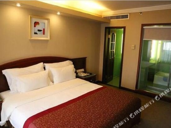 Фото GreenTree Eastern Shenzhen Luohu East Gate Hotel