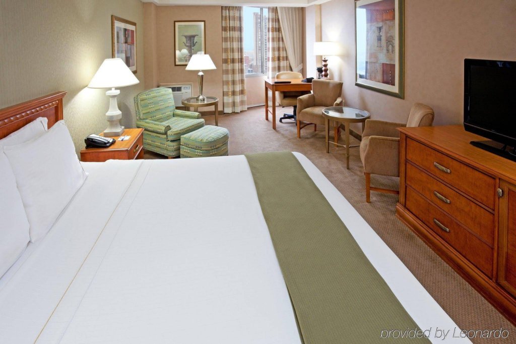 Фото Holiday Inn Express Philadelphia-Midtown, an Ihg Hotel
