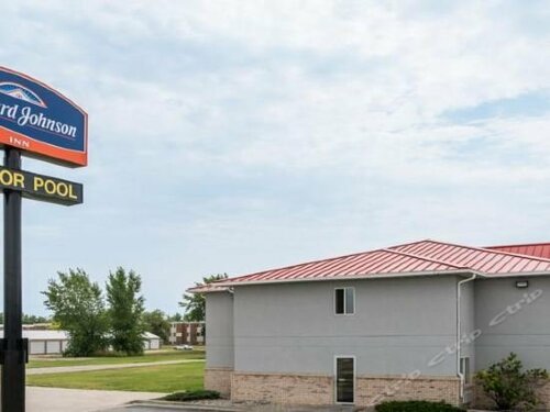 Гостиница Howard Johnson by Wyndham West Fargo в Фарго