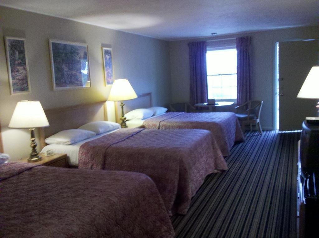 Фото отеля 3