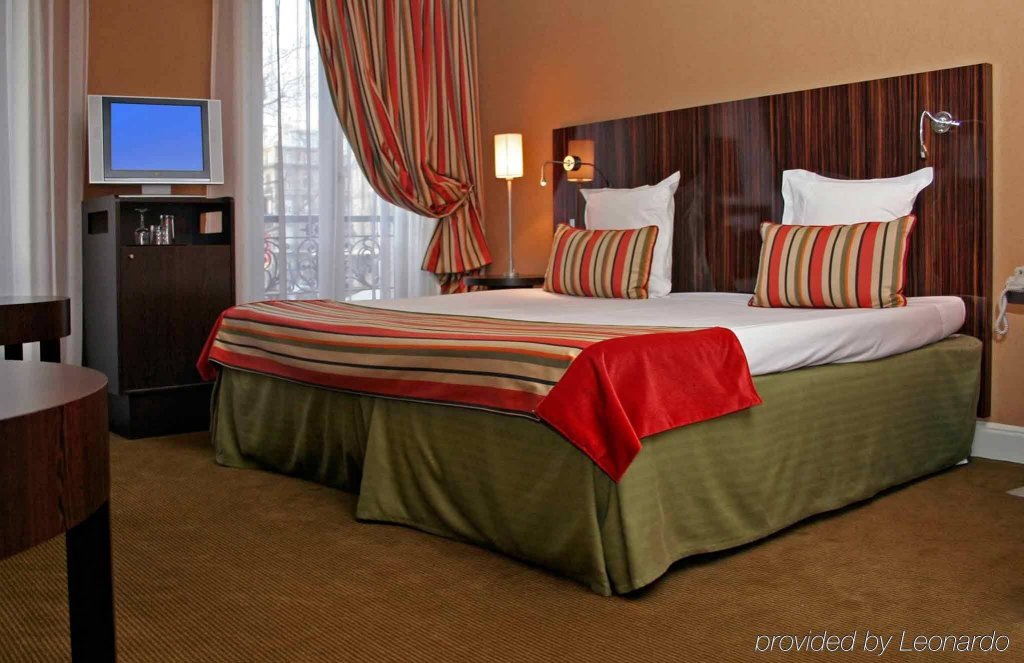 Фото 25hours Hotel Paris Terminus Nord