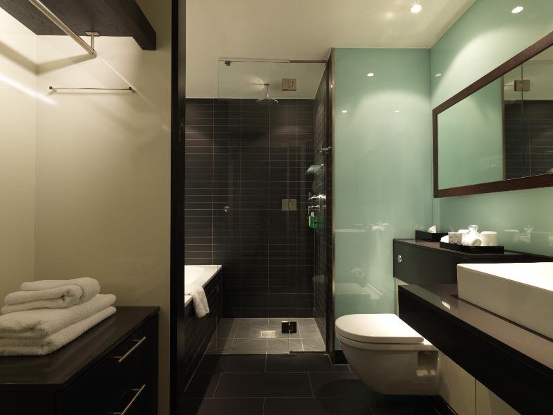 Фото Radisson Blu Edwardian New Providence Wharf Hotel, London