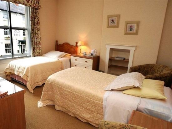 Фото Abbey Court House