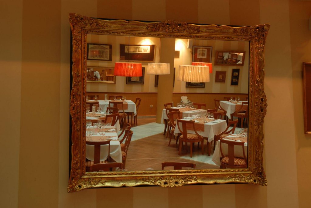 Фото Holiday World Village Hotel