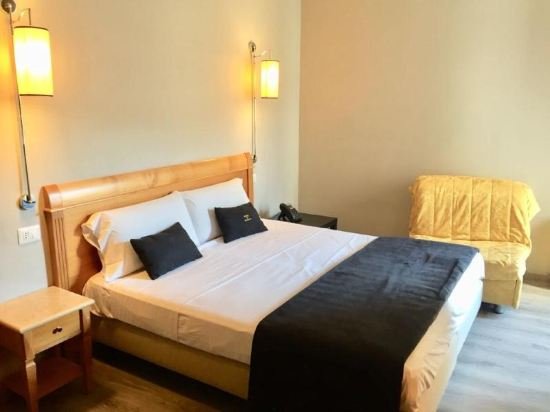 Фото Hotel dei Quiriti Suite