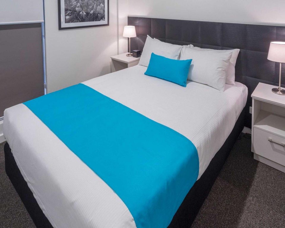 Фото Comfort Inn and Suites Manhattan