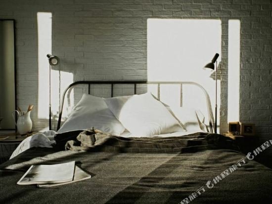 Фото Room00 Ventura Hostel