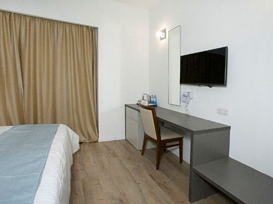 Фото Pefkos City Hotel