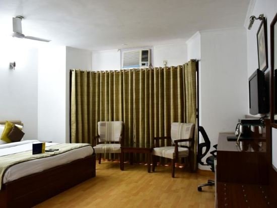 Фото Hotel Windsor Castle