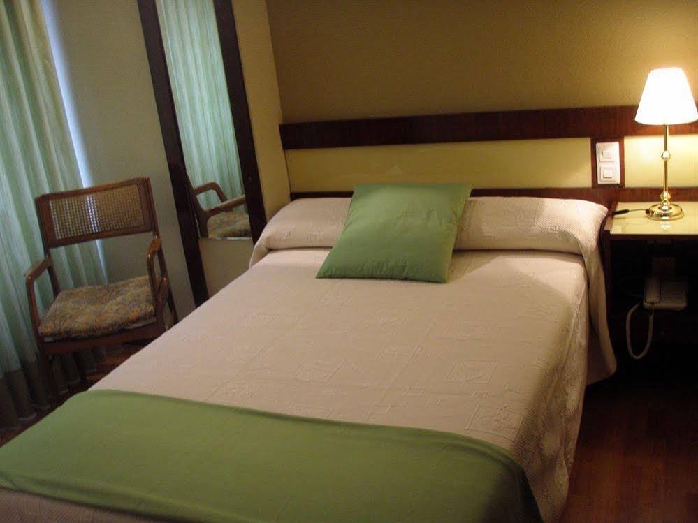 Фото Hotel Alda Centro Ponferrada