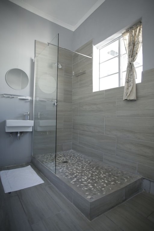 Фото MOY Guesthouse & Backpackers