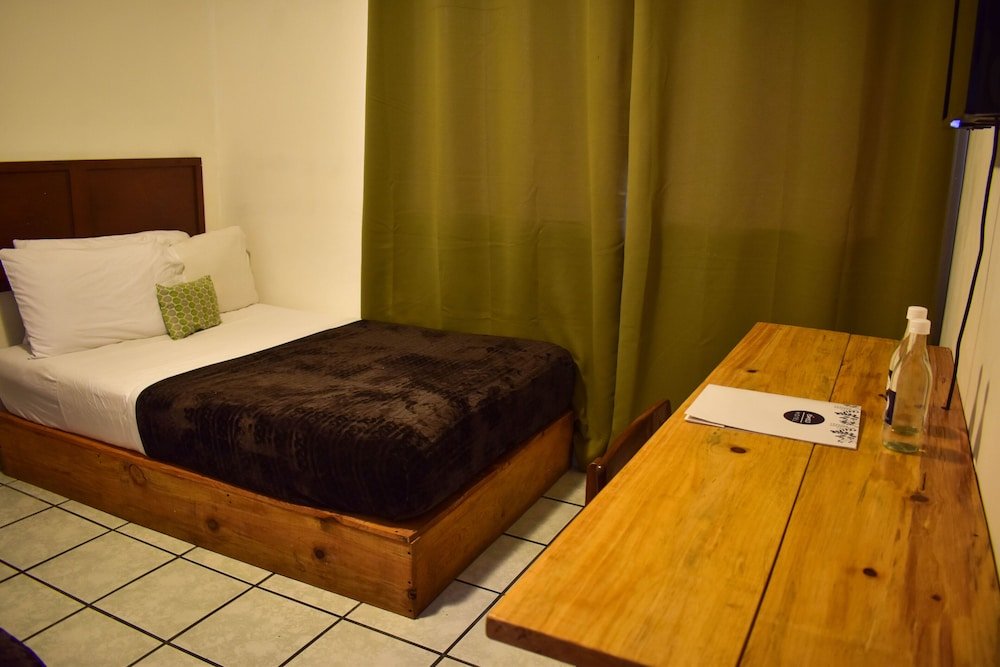 Фото Cinco Hotel