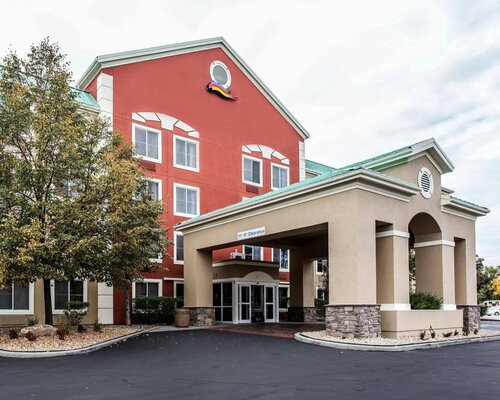 Гостиница Comfort Inn West Valley Salt Lake City South