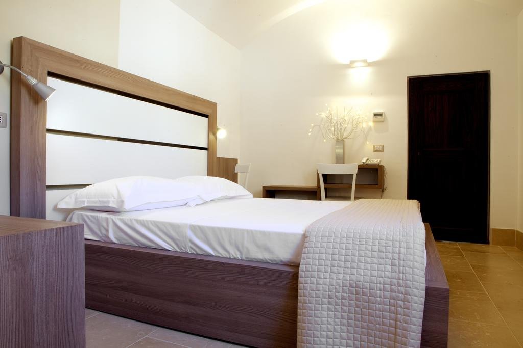 Фото Hotel Antico Convento dei Cappuccini