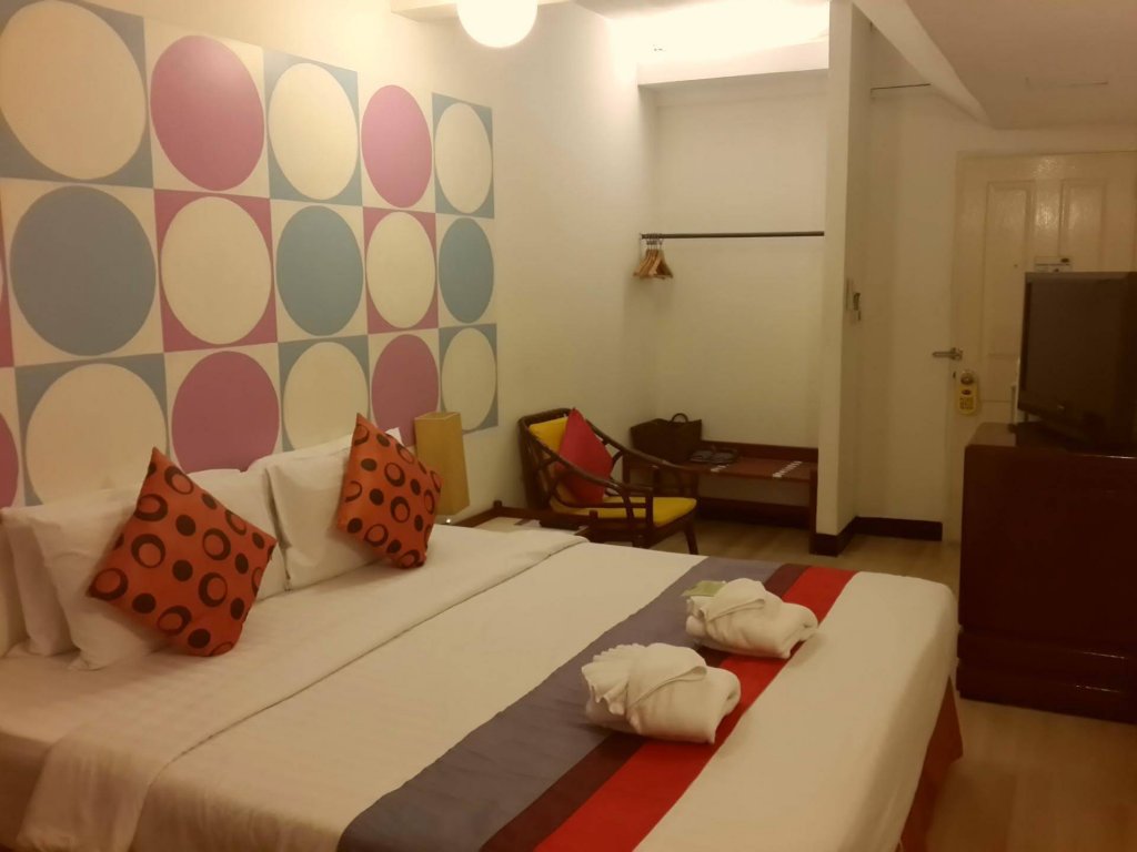 Фото Sawasdee Sukhumvit Inn