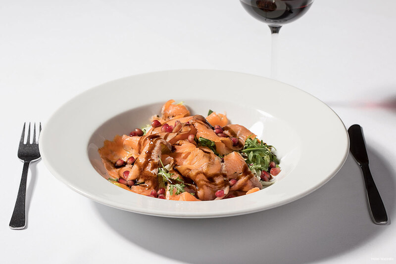 Фото Hotel Majestic