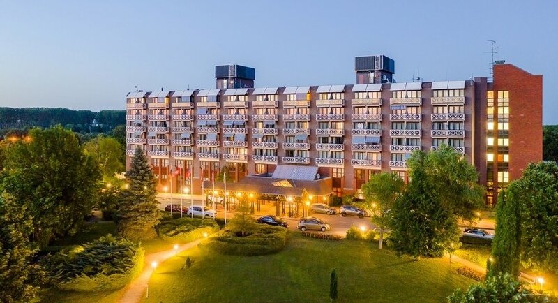 Фото Danubius Hotel Astoria City Center