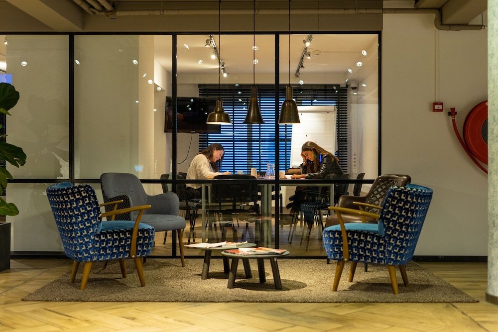 Фото Skotel The Hague, Hotelschool The Hague