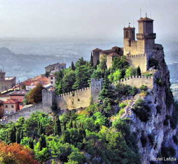 Фото отеля 2